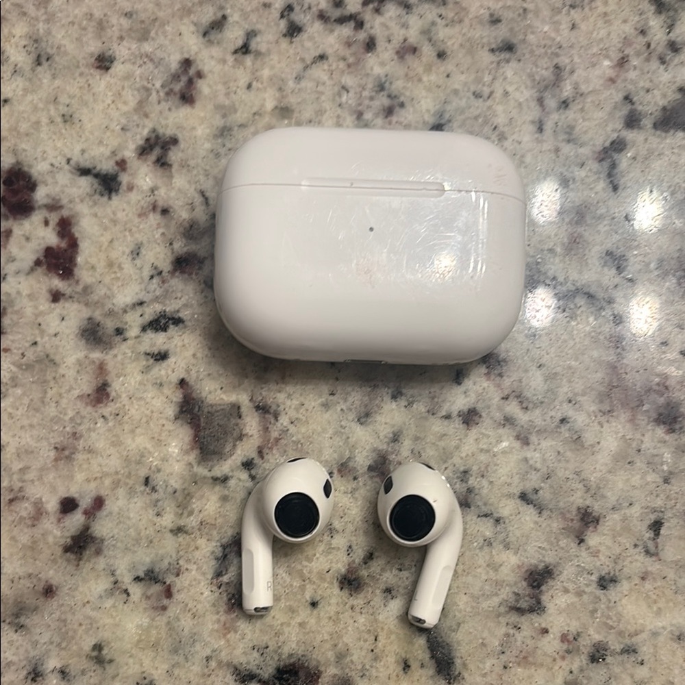 AirPods Pro 2 with MagSafe (USB-C)